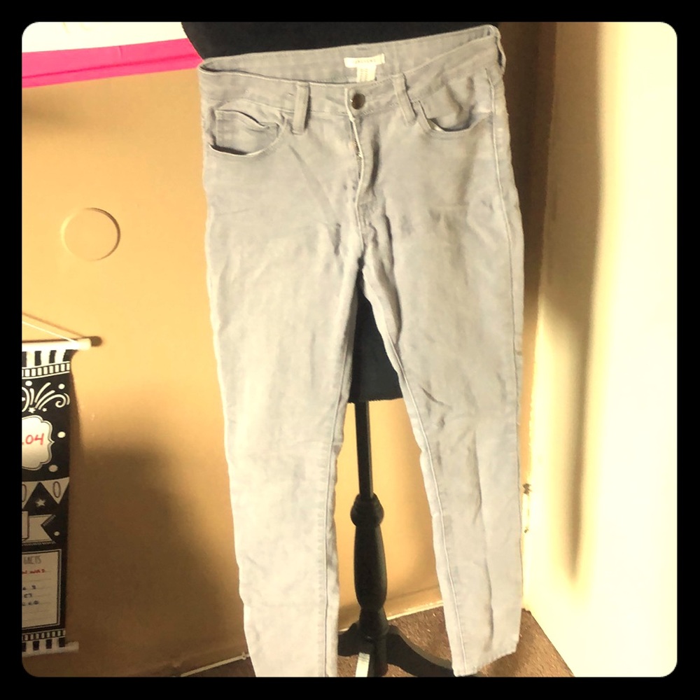 Low rise light grey pants